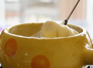 Raclette kaas kopen voor toch het après ski gevoel